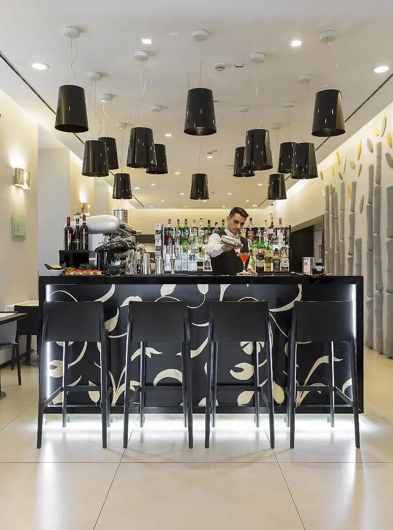Hotel Palazzo Salgar Napoli 4*,